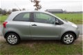 Toyota Yaris - 1.0 VVTi Terra zeer nette wagen en DEALER onderhouden - 1 - Thumbnail