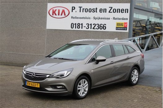 Opel Astra Sports Tourer - 1.0 Business+ Navigatie/Cruise controle/Airco/Parkeersensoren voor+achter - 1
