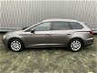 Seat Leon ST - 1.6 TDI ECC NAVI LED TR.HAAK 1/2LEDER STOELVERW. PDC LMV CHROOM - 1 - Thumbnail