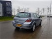 Opel Astra - 1.6 Temptation - 1 - Thumbnail