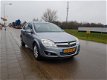 Opel Astra - 1.6 Temptation - 1 - Thumbnail