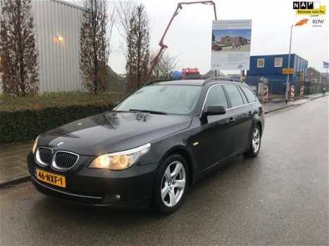 BMW 5-serie Touring - 525i NAVI LEER - 1