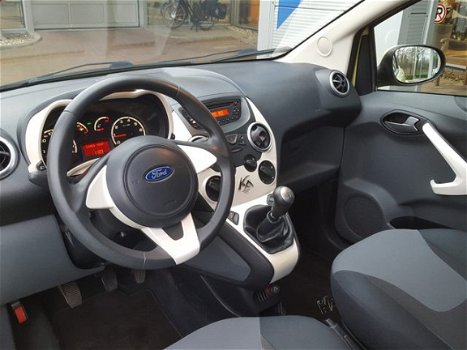 Ford Ka - 1.2 70PK COOL&SOUND | AIRCO | ELEK.RAMEN+SPIEGELS | MISTLAMPEN | CV+AB | EXTRA WINTERWIELE - 1