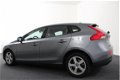 Volvo V40 - 2.0 D2 Automaat Business (Navigatie/Blue tooth/Cruise control/LMV) - 1 - Thumbnail