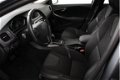 Volvo V40 - 2.0 D2 Automaat Business (Navigatie/Blue tooth/Cruise control/LMV) - 1 - Thumbnail