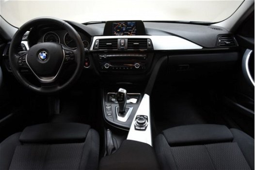 BMW 3-serie Touring - 316i Aut8 Executive Edition [Xenon Sport-stoelen - 1
