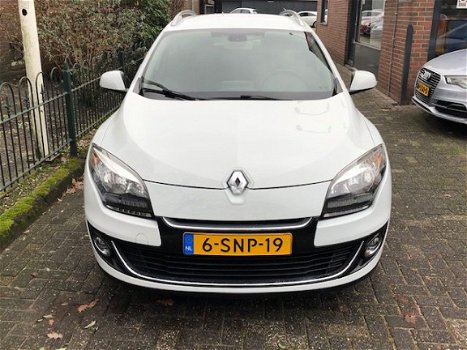 Renault Mégane Estate - 1.5 dCi Collection Airco-Ecc/alu wielen/Trekhaak/navigatie - 1