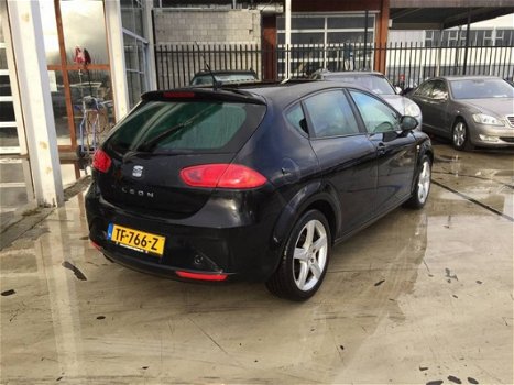 Seat Leon - 2.0 TDI DSG - 1