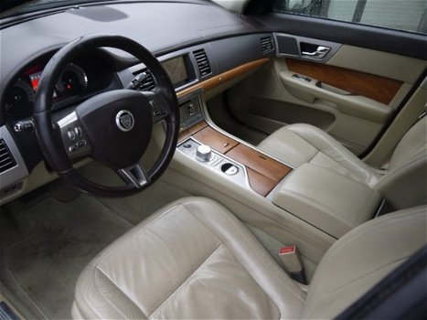 Jaguar XF - 3.0D V6 Luxury Automaat*EXPORT/EX.BPM - 1