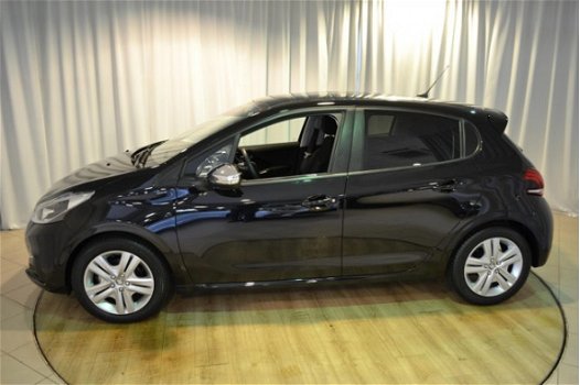 Peugeot 208 - SIGNATURE 5DRS 82pk Navigatie/Airco/Cruise - 1