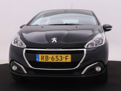 Peugeot 208 - 1.2 PureTech Blue Lion * NAVIGATIE * AIRCO * PARKEERSENSOREN * BLUETOOTH * | NEFKENS D - 1