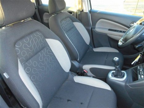 Citroën C3 Picasso - 1.4 VTi Aura *Navigatie Prijs IS rijklaar - 1