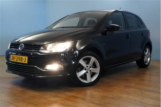 Volkswagen Polo - 1.0 TSI Highline 110PK 5 DRS CLIMA NAVI LMV17 - 1