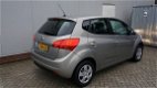 Kia Venga - 1.6 125pk 20th Anniversary Automaat Navi 15inch LM Airco 51016km *NL auto - 1 - Thumbnail