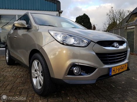 Hyundai ix35 - 2.0i 4WD Business Edition - 1