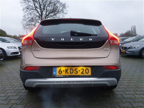 Volvo V40 Cross Country - 1.6 D2 Kinetic *NAVI+PDC+ECC+CRUISE - 1