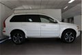 Volvo XC90 - 2.4 D5 AWD R-Design AUT Grijs Kent. VAN - 1 - Thumbnail