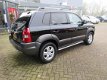 Hyundai Tucson - 2.0i Dynamic Cross Dealer onderhouden/ Cruise control/ Airco/ Parkeersensoren - 1 - Thumbnail