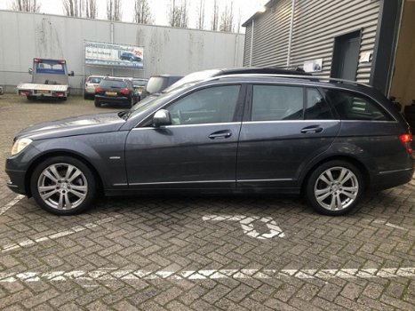 Mercedes-Benz C-klasse Estate - 220 CDI Avantgarde Automaat navigatie half leer climate controle lm- - 1