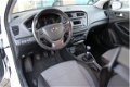 Hyundai i20 Coupé - 1.2 HP i-Motion Comfort | Lichtmetalen velgen - 1 - Thumbnail
