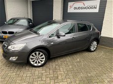 Opel Astra - 1.4 Cosmo LEER TREKHAAK