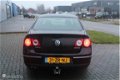 Volkswagen Passat - 1.9 TDI Comfl.BlueM Nette auto vol opties - 1 - Thumbnail