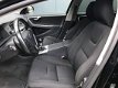 Volvo V60 - 1.6 T3 150 PK , NU 1.000, - euro KORTING, Navigatie, Trekhaak, Bluetooth, BOVAG garantie - 1 - Thumbnail