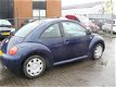 Volkswagen New Beetle - 2.0 Highline - 1 - Thumbnail