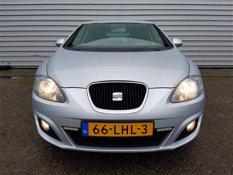 Seat Leon - 1.8 TFSI Style Clima/Cruise/Dak/Navi - 1