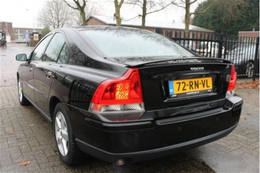 Volvo S60 - 2.4D Edition Chrono ECC Cruise Navi Parrot Topstaat - 1