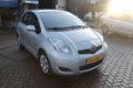 Toyota Yaris - 1.3 VVTi Aspiration 5 drs airco 6 versn - 1 - Thumbnail