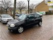 Renault Clio - 1.4-16V Si Nieuw APK / Tweede eigenaar / Leuke auto - 1 - Thumbnail