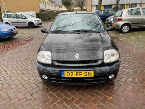 Renault Clio - 1.4-16V Si Nieuw APK / Tweede eigenaar / Leuke auto - 1