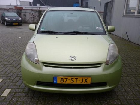 Daihatsu Sirion 2 - 1.3-16V Comfort AUTOMAAT+AIRCO - 1