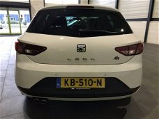 Seat Leon - 2.0 TDI FR 150 pk Connect Airco ECC | LED | Navigatie | Half leer-stof | Parkeersensoren