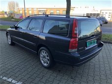 Volvo V70 - 2.4 Comfort Line