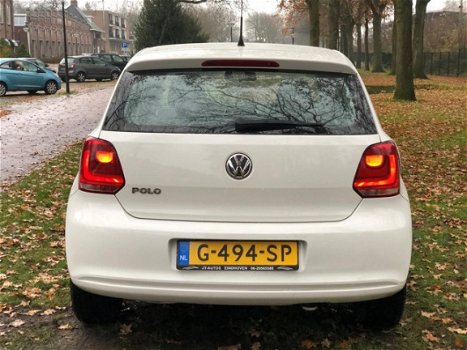 Volkswagen Polo - 1.2-12V BlueMotion Trendline airco nieuwe apk 2011 vol onderhoudt - 1