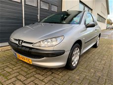 Peugeot 206 - 1.4 HDI Pop' Art AIRCO, RIJDT GOED