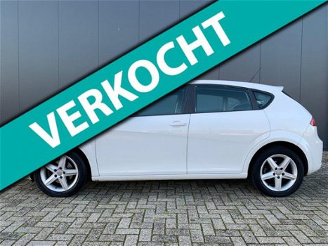 Seat Leon - 1.6 Hattrick NETTE AUTO, AIRCO, RIJDT GOED - 1