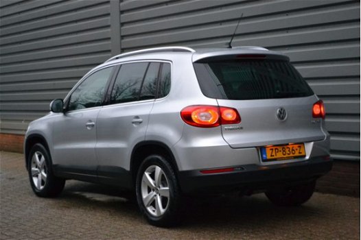 Volkswagen Tiguan - 2.0 TSI Sport&Style 4Motion Leder Panorama Pdc Nav. + Inruil Mogelijk - 1