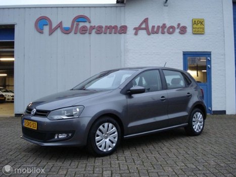 Volkswagen Polo - 1.4-16V Comfortline - 1