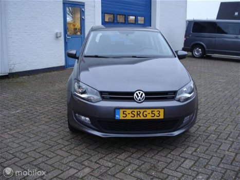 Volkswagen Polo - 1.4-16V Comfortline - 1