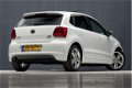 Volkswagen Polo - 1.2 TSI R-Line Highline (SCHUIFDAK, NAVIGATIE, R-LINE, CAMERA, GETINT, LM VELGEN, - 1 - Thumbnail