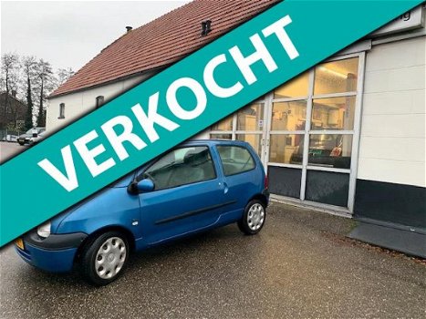 Renault Twingo - 1.2-16V Privilège Quickshift 5 30.808 km wat een knappe automaat he ze is op zoek n - 1