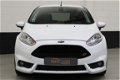 Ford Fiesta - 1.6 182pk ST2 Style pack |dealer-onderhouden|cruisecontrol|recaro|navigatie|verwarmde - 1 - Thumbnail