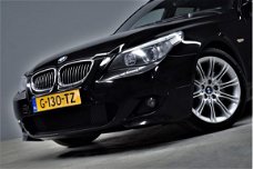 BMW 5-serie Touring - 530d 231pk M-Edition Automaat Leer/Pano/Navi/Lmw/Xenon/161dkm