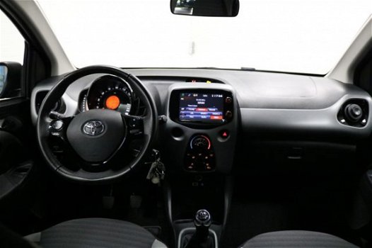 Toyota Aygo - 1.0 VVT-i x-cite [Camera + Lichtmetalen velgen] - 1