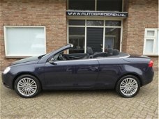 Volkswagen Eos - 2.0-16v FSI Navi / Panoramadak / Dealeronderhouden