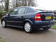 Opel Astra - 1.6 8V 5D