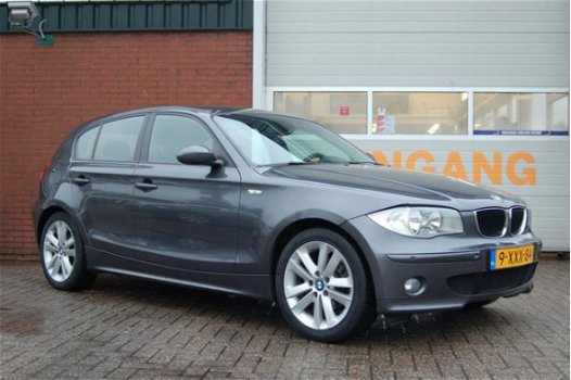 BMW 1-serie - 116i Executive PDC / Stuurwielbediening - 1